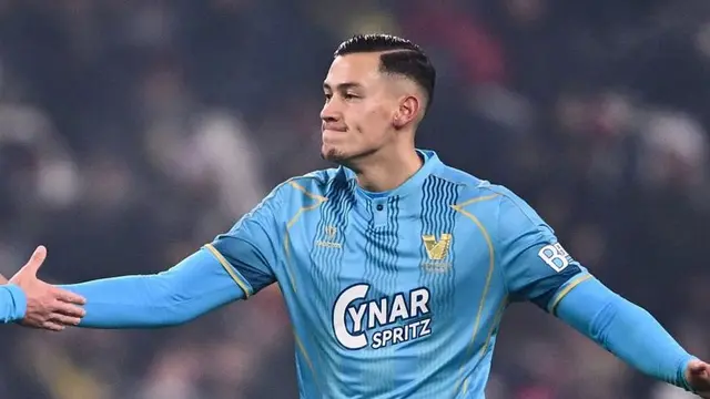 Jay Idzes dan Venezia Siap Kejutkan Bologna di Serie A