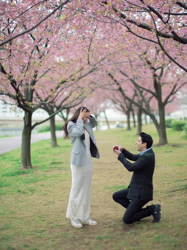 Luna Maya Dilamar Maxime Bouttier di Jepang, Jawabannya Bikin Baper!