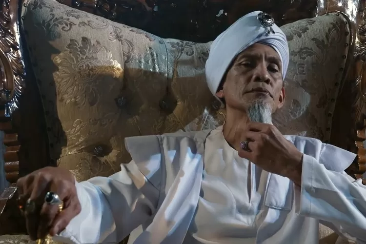 Makna Kata Walid dalam Bahasa Arab dan Bedanya dengan Istilah 'Bapak' Lainnya